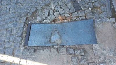 Tarihi çarşının yollarında yürümek işkenceye dönüştü
