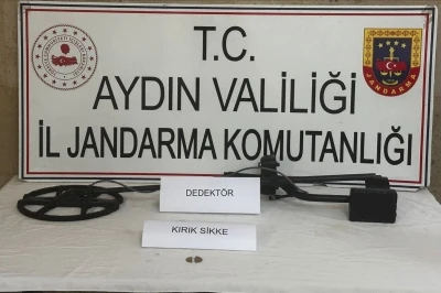 Tarihi eser bulmak istediler jandarmadan kaçamadılar
