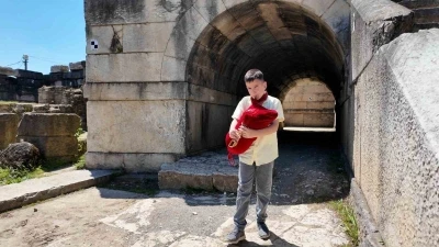 Tarihi kentte tulum sesi y&uuml;kseldi
