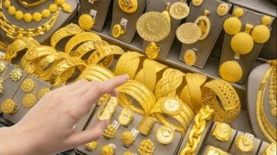 Tarihi Rekor: Ons Altın 5 000 Doları Aştı