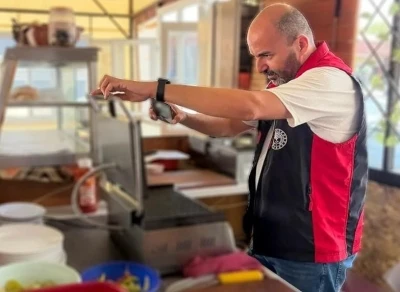 Tarım ekiplerinden aralıksız gıda denetimi: "En iyi denet&ccedil;i t&uuml;keticinin kendisidir"
