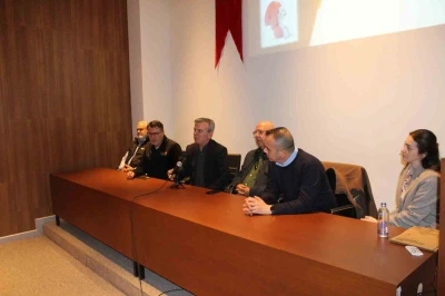 Tarım &ouml;ğrencileri sekt&ouml;r temsilcileriyle bir araya geldi
