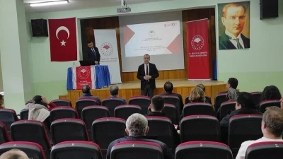 Tarım şehri Bilecik&rsquo;te  &uuml;reticilere hayati bilgilendirme
