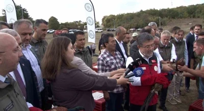 Tarım ve Orman Bakanı İbrahim Yumaklı, Şile’de yerel üreticilerle buluştu
