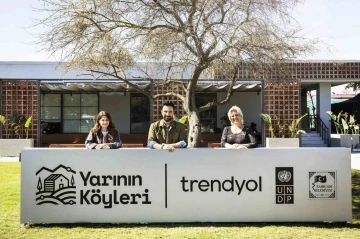 Tarkan, &lsquo;Yarının K&ouml;yleri&rsquo; i&ccedil;in yeniden kamera karşısında
