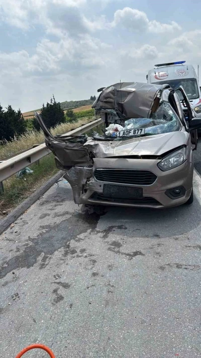 Tarsus-Adana otoyolunda kaza: 1 &ouml;l&uuml;, 4 yaralı
