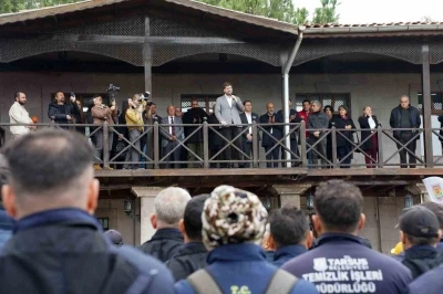 Tarsus Belediyesinde personele y&uuml;zde 32 zam
