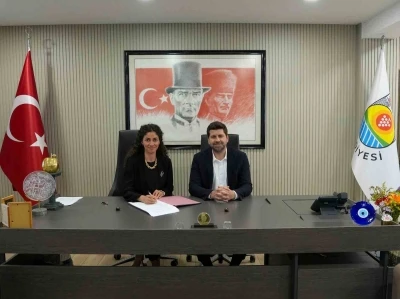 Tarsus&rsquo;ta atık ila&ccedil; ve yağlar geri d&ouml;n&uuml;ş&uuml;me kazandırılacak
