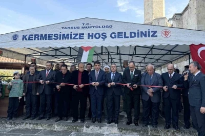 Tarsus&rsquo;ta Gazze&rsquo;ye destek ama&ccedil;lı hayır &ccedil;arşısı kuruldu
