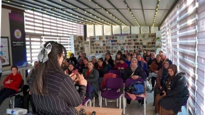 Tarsus&rsquo;ta kadınlara sağlık ve g&uuml;venlik eğitimi
