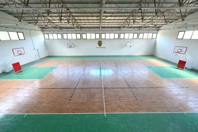 Tarsus&rsquo;ta yenilenen spor salonunda sona gelindi
