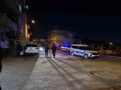 Tartıştığı amcasını silahla yaraladı
