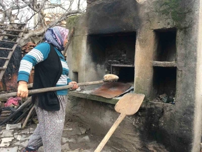 Taş fırından sofraya: Kızılca&rsquo;nın 30 g&uuml;n bayatlamayan ekmeği
