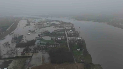 Taşkın riski bulunan Meri&ccedil; Nehri&rsquo;nde debi d&uuml;ş&uuml;yor
