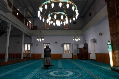 Taşk&ouml;pr&uuml;&rsquo;de camiler Ramazan&rsquo;a hazır
