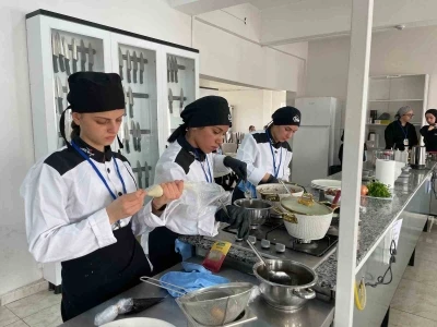 Tatvan&rsquo;da "2. Uluslararası Gastronomi Yarışması" d&uuml;zenlendi
