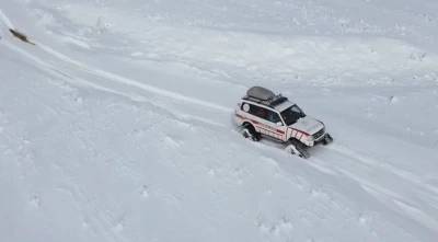 Tatvan&rsquo;da rahatsızlanan hasta paletli ambulansla kurtarıldı
