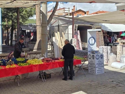 Tavas Belediyesi güvenilir alışverişi için pazaryerlerinde tartıları kontrol etti
