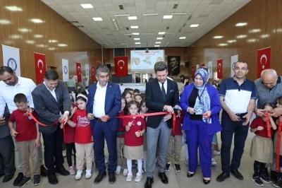 Tavas Kitap Fuarında 39 yazar ve şair okurlarıyla buluşuyor
