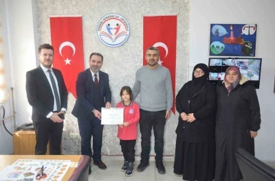 Tavşanlı&rsquo;da dereceye giren &ouml;ğrenciye tebrik ziyareti
