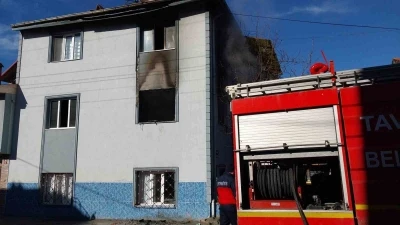 Tavşanlı&rsquo;da korkutan bina yangını
