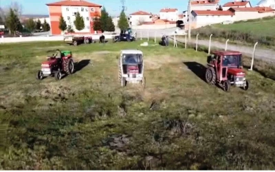 Tavşanlı&rsquo;da mera ıslahı &ccedil;alışmaları s&uuml;r&uuml;yor
