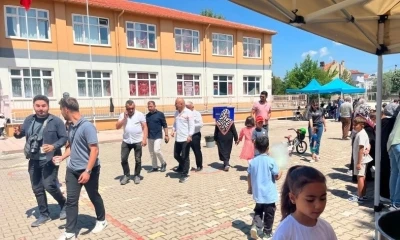 Tavşanlı&rsquo;da okulda hayır &ccedil;arşısı d&uuml;zenlendi
