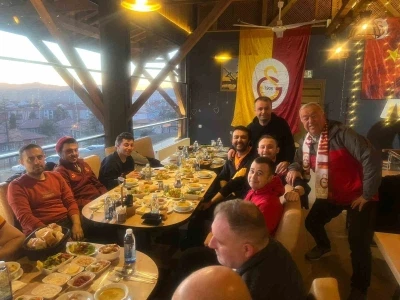 Tavşanlı Galatasaraylılar Derneği &uuml;yeleri iftarda buluştu

