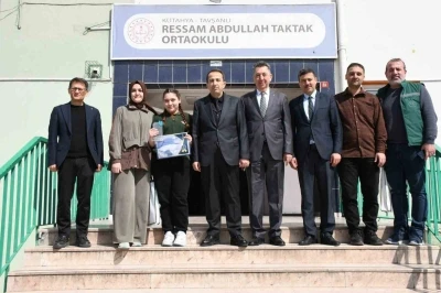 Tavşanlı Ressam Abdullah Taktak &ouml;ğrencisi b&ouml;lge birincisi oldu
