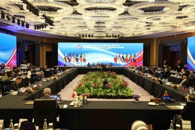 Tayland&rsquo;dan Kambo&ccedil;ya&rsquo;ya ateşkes i&ccedil;in 3 şart
