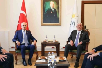 TBMM Başkanı Kurtulmuş&rsquo;tan İYİ Parti&rsquo;ye ziyaret
