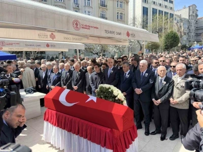 TBMM Eski Başkanı H&uuml;samettin Cindoruk son yolculuğuna uğurlandı
