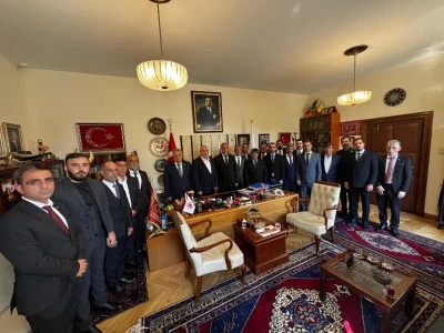 TBMM Meclis İdari Amiri Sermet Atay, Şehitkamil İlçe Başkanı Fevzi Değirmenci ve Yönetimini Ağırladı