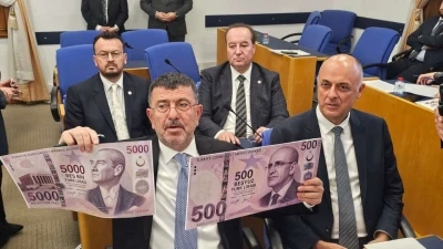 TBMM Plan B&uuml;t&ccedil;e Komisyonu&rsquo;nda &lsquo;sahte para&rsquo; gerilimi
