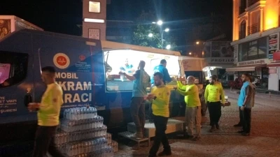 TDV Kütahya’dan Sındırgı’daki deprem bölgesine destek
