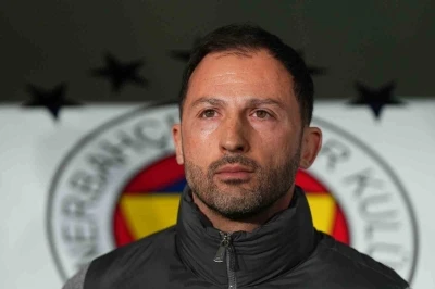 Tedesco&rsquo;dan, Kasımpaşa ma&ccedil;ında 1&rsquo;i zorunlu 5 değişiklik
