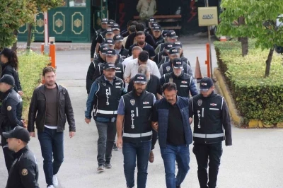 Tefecilik operasyonunda 5 tutuklama

