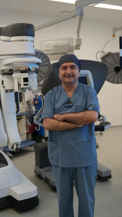 &rsquo;&rsquo;Tek kesiden robotik cerrahi ile iyileşme hızı artıyor&rsquo;&rsquo;
