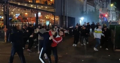 Tekirdağ’da birbirine giren taraftarlar mahalleyi savaş alanına çevirdi: 5 yaralı
