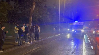 Tekirdağ&rsquo;da &ccedil;ukura giren motosikletli gen&ccedil; yaralandı

