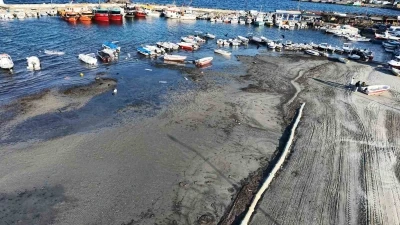 Tekirdağ&rsquo;da deniz &ccedil;ekildi
