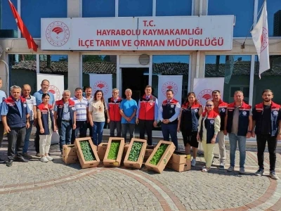 Tekirdağ’da genç çiftçilere fide dağıtımı yapıldı
