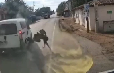 Tekirdağ’da hafif ticari araç çocuğa çarptı
