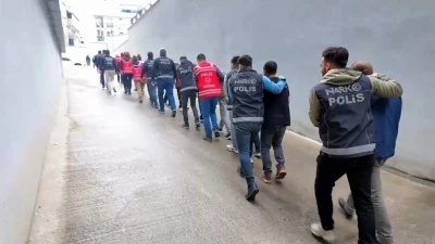Tekirdağ&rsquo;da helikopter destekli uyuşturucu operasyonu: 16 tutuklama
