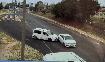 Tekirdağ’da kontrolsüz dönüş yapan araç kazaya neden oldu: 1 yaralı
