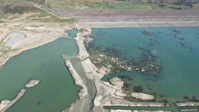 Tekirdağ’da korkutan görüntü: Naip Barajı’nda 20 günlük su kaldı
