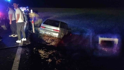 Tekirdağ’da otomobil beton büze çarptı: 2 yaralı
