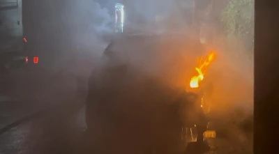 Tekirdağ’da otomobil gece yarısı alev aldı
