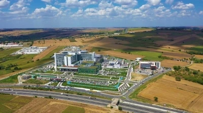 Tekirdağ&rsquo;da Şehir Hastanesi ulaşımını rahatlatacak k&ouml;pr&uuml;l&uuml; kavşakta &ouml;nemli aşama

