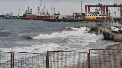 Tekirdağ&rsquo;da şiddetli poyraz
